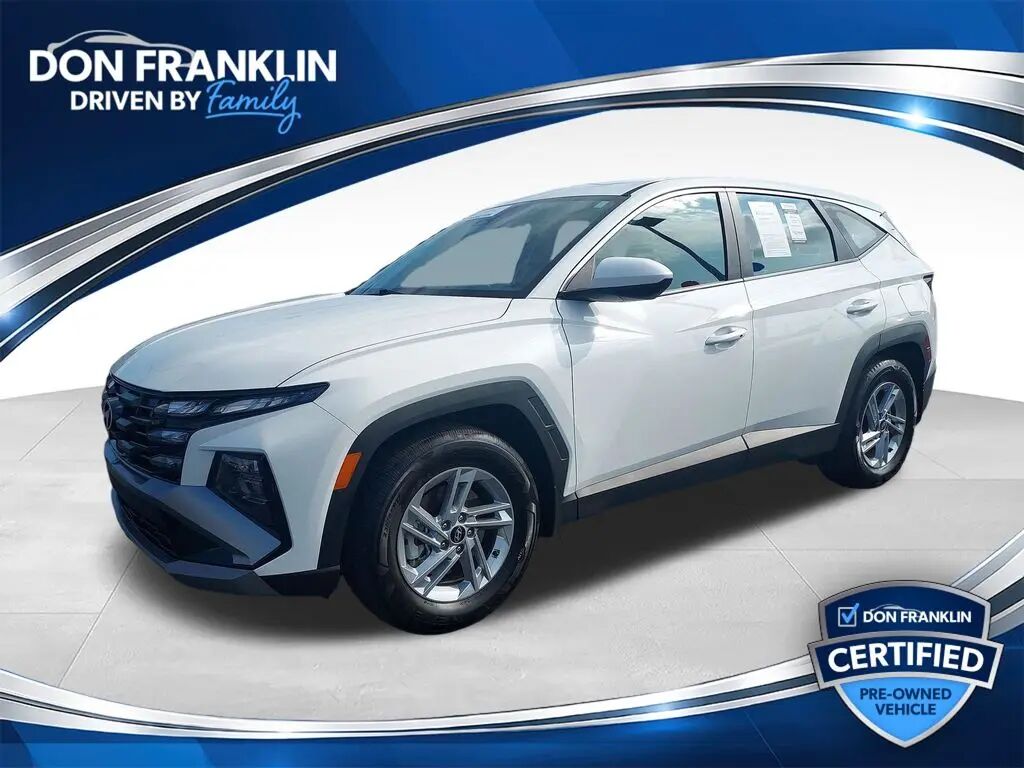 2026 Hyundai TUCSON SE