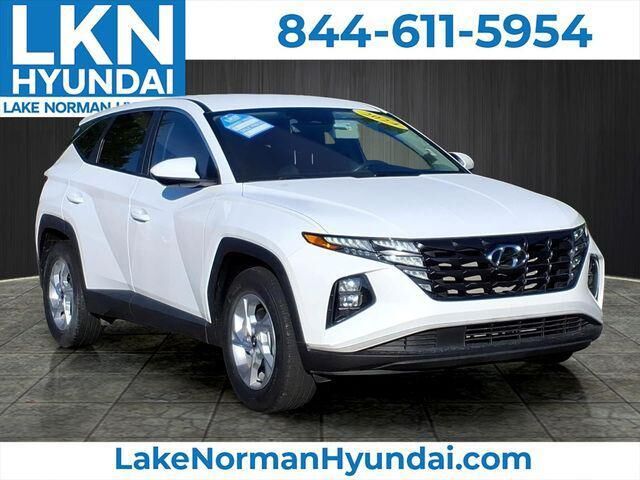 2024 Hyundai TUCSON SE