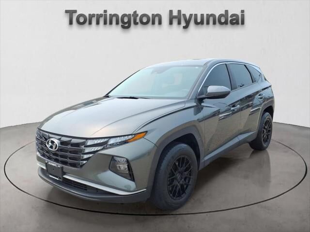 2022 Hyundai TUCSON SE