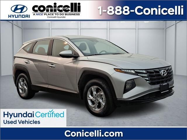 2023 Hyundai TUCSON SE