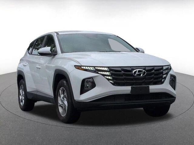 2023 Hyundai TUCSON SE