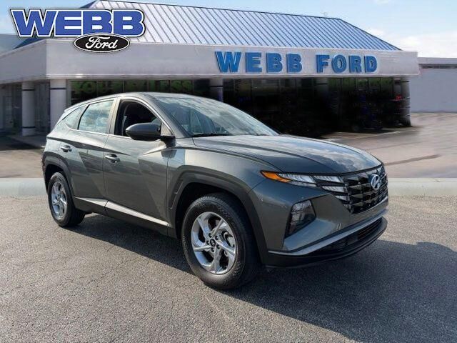 2023 Hyundai TUCSON SE