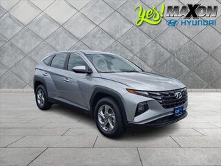 2023 Hyundai TUCSON SE