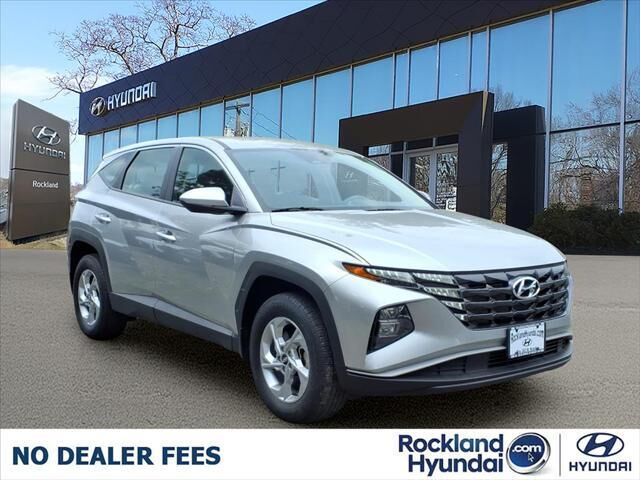 2024 Hyundai TUCSON SE