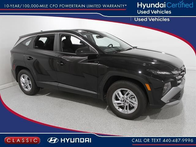 2026 Hyundai TUCSON SE
