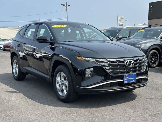 2024 Hyundai TUCSON SE