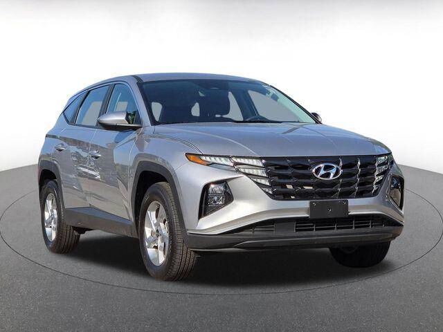 2024 Hyundai TUCSON SE — photo 1 of 13