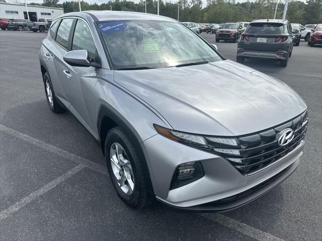 2024 Hyundai TUCSON SE