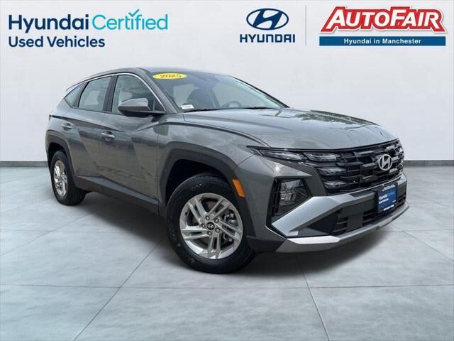 2025 Hyundai TUCSON SE