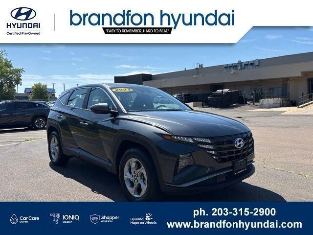 2024 Hyundai TUCSON SE
