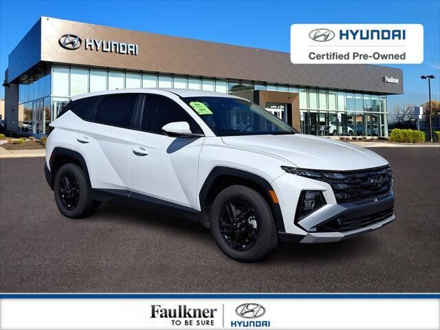 2025 Hyundai TUCSON SE — photo 1 of 13