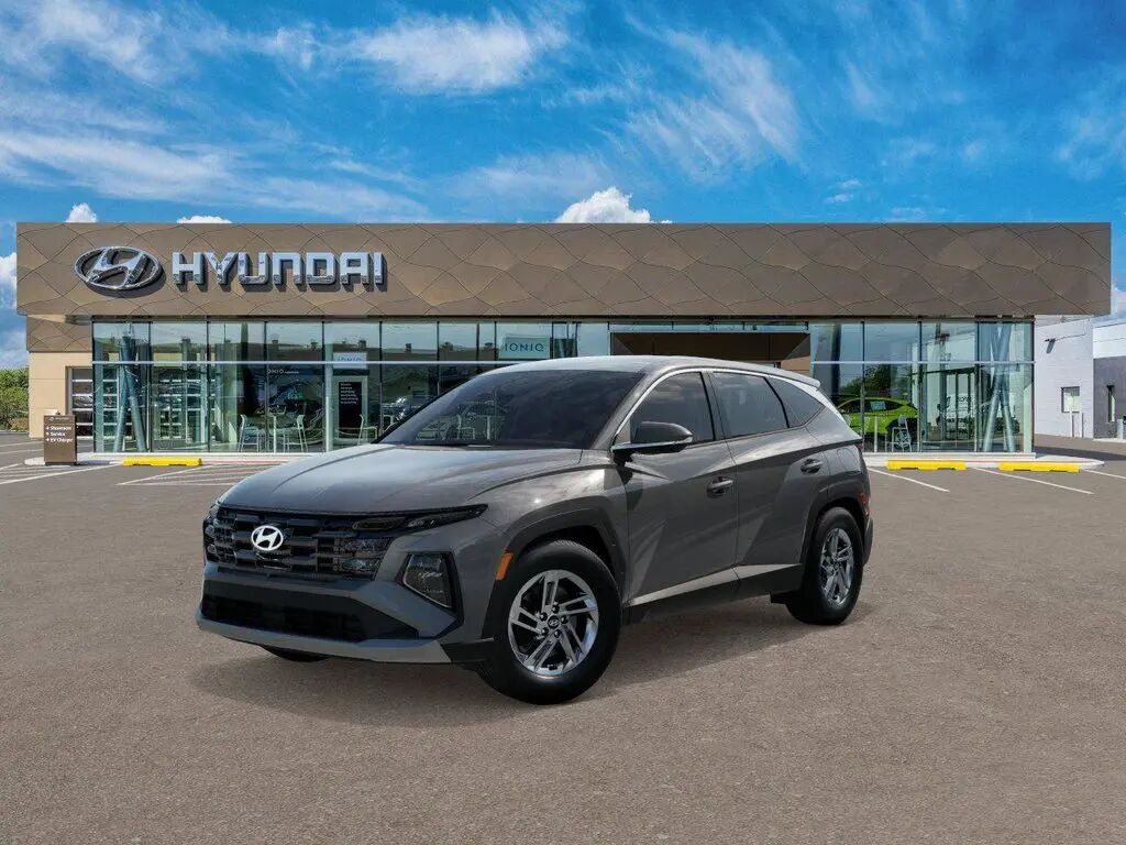 2026 Hyundai TUCSON SE — photo 1 of 1