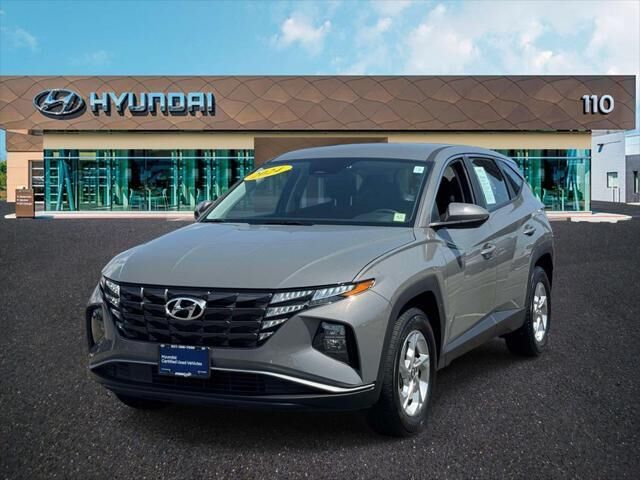 2024 Hyundai TUCSON SE — photo 1 of 12