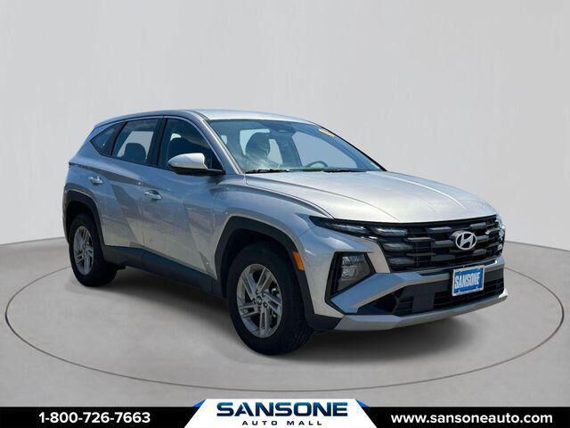 2025 Hyundai TUCSON SE — photo 1 of 13