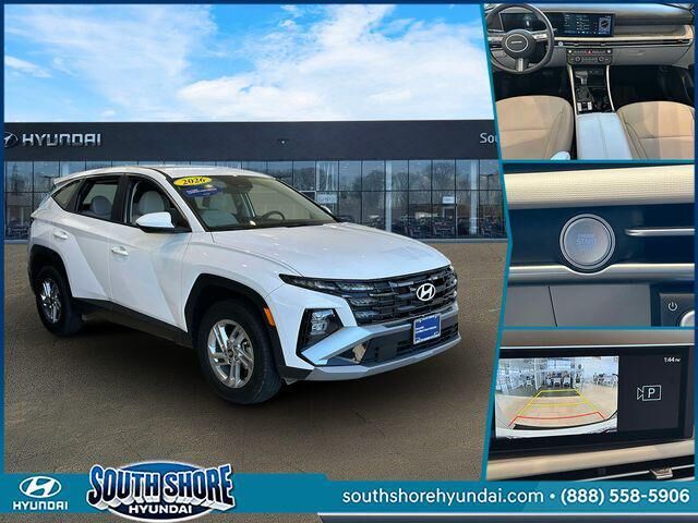 2026 Hyundai TUCSON SE