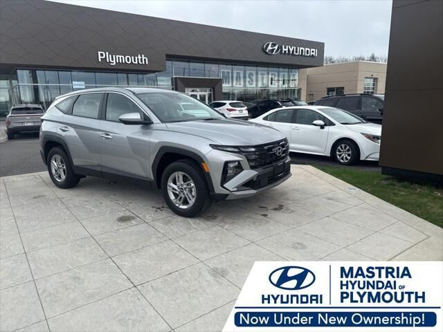 2026 Hyundai TUCSON SE