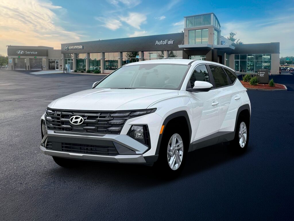2026 Hyundai TUCSON SE — photo 1 of 13