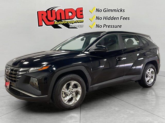 2024 Hyundai Tucson SE — photo 1 of 12