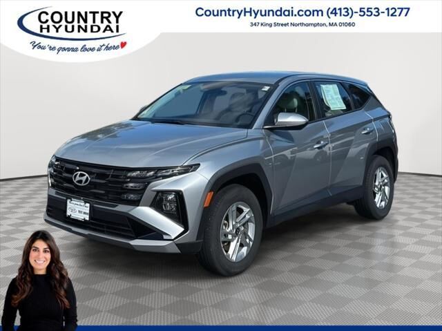 2025 Hyundai TUCSON SE
