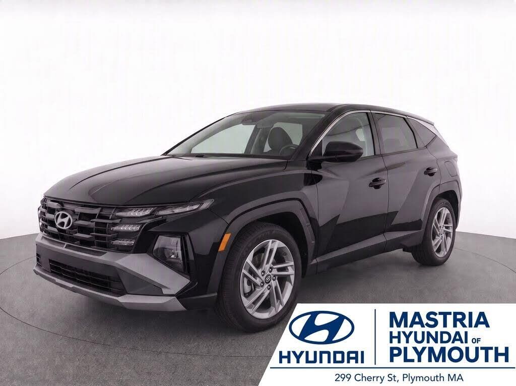 2026 Hyundai TUCSON SE — photo 1 of 1