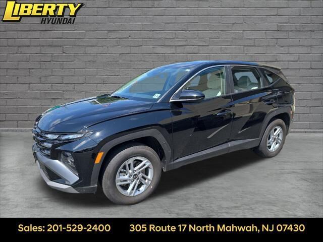 2026 Hyundai TUCSON SE — photo 1 of 13