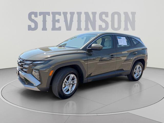 2025 Hyundai TUCSON SE