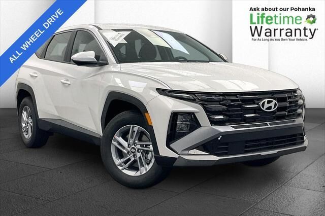 2026 Hyundai TUCSON SE