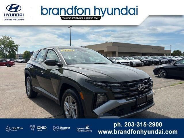 2026 Hyundai TUCSON SE