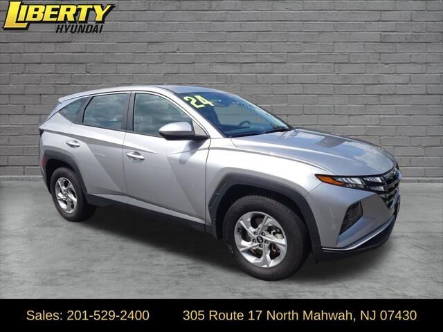 2024 Hyundai TUCSON SE