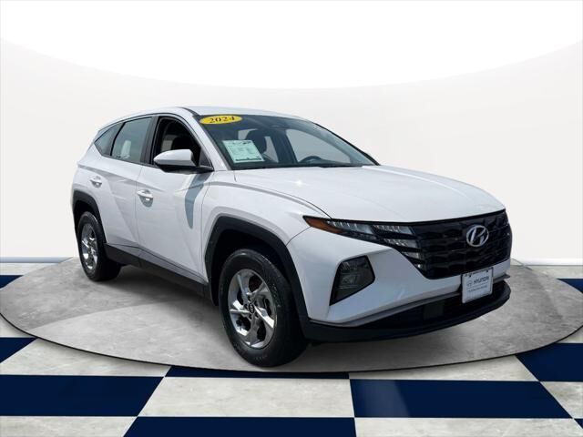 2024 Hyundai TUCSON SE