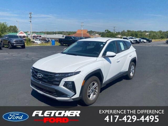 2025 Hyundai TUCSON SE