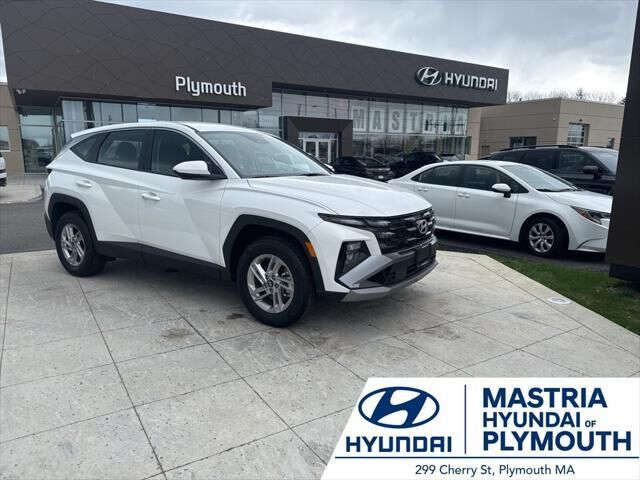 2026 Hyundai TUCSON SE — photo 1 of 13
