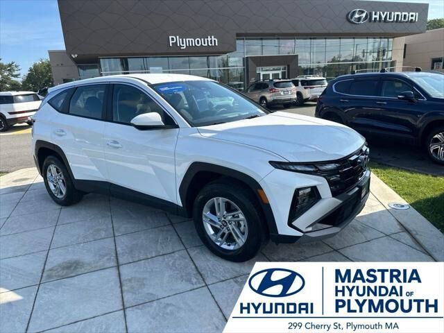 2026 Hyundai TUCSON SE — photo 1 of 13