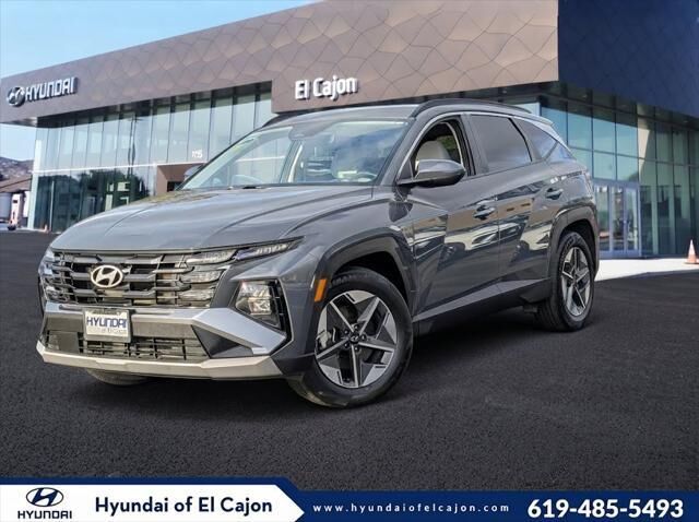 2025 Hyundai TUCSON SEL — photo 1 of 13