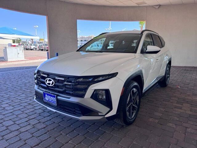 2025 Hyundai TUCSON SEL — photo 1 of 13