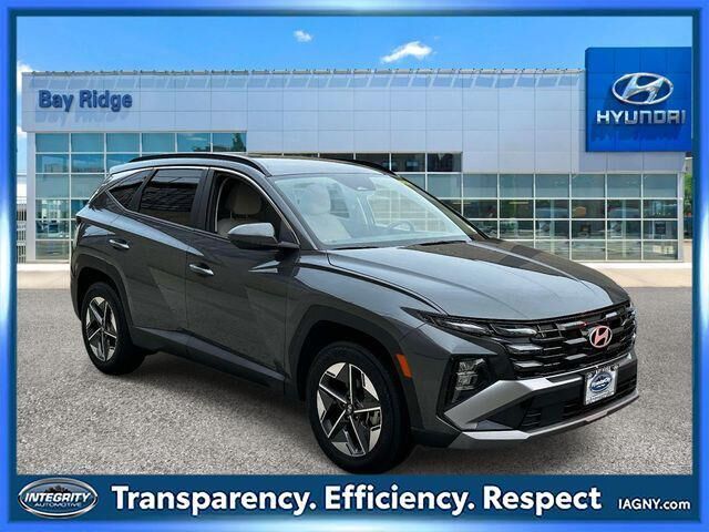 2025 Hyundai TUCSON SEL — photo 1 of 10