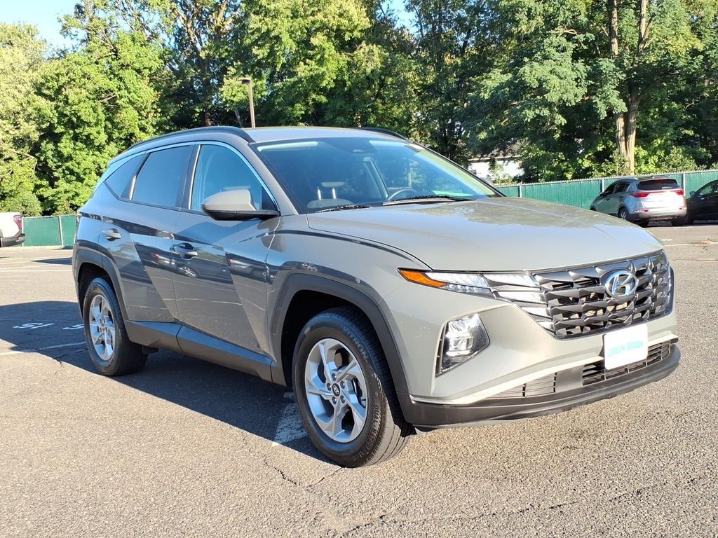 2024 Hyundai Tucson SEL — photo 1 of 13