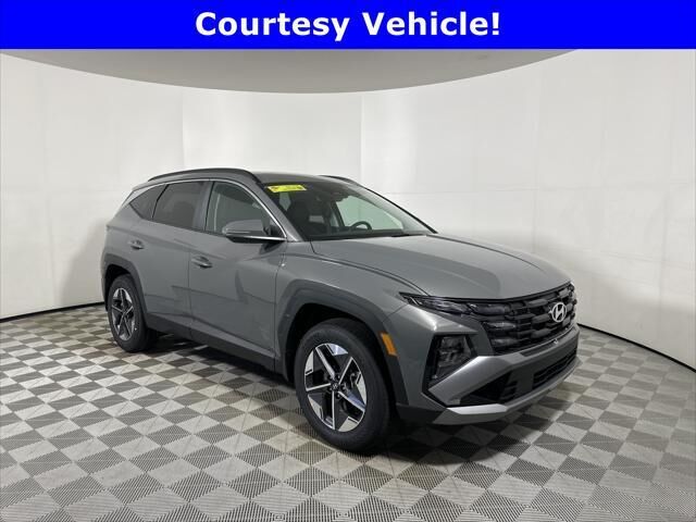 2025 Hyundai TUCSON SEL Convenience — photo 1 of 4