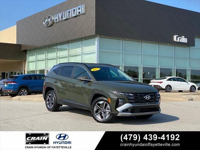 2025 Hyundai TUCSON SEL Convenience — photo 1 of 13