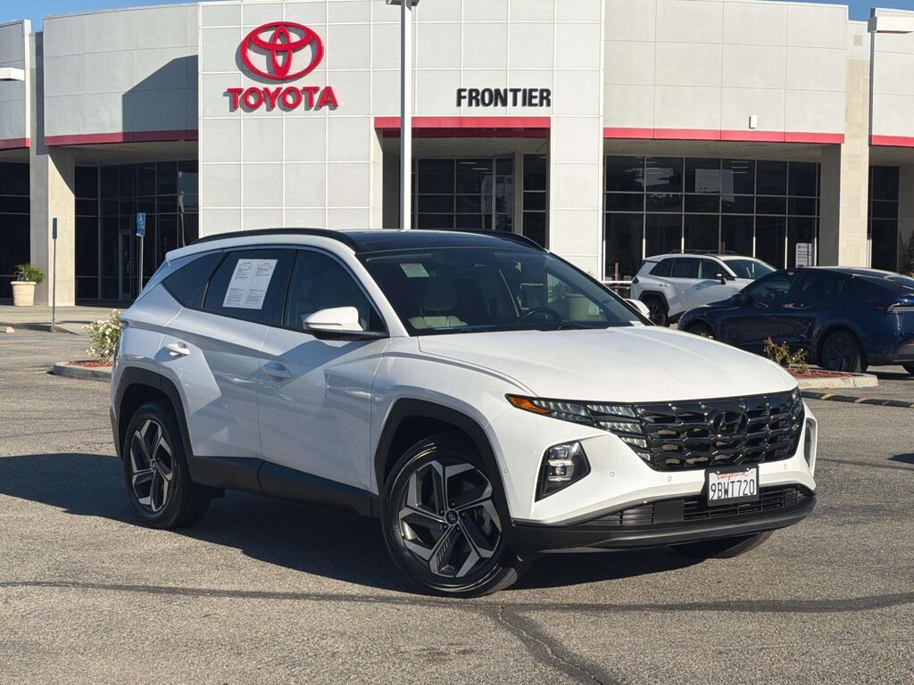 2022 Hyundai Tucson Limited AWD — photo 1 of 13