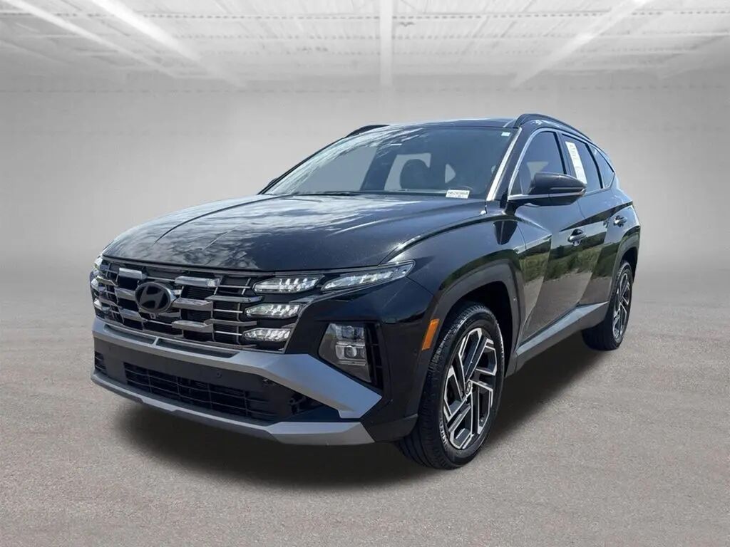 2025 Hyundai TUCSON Limited — photo 1 of 11