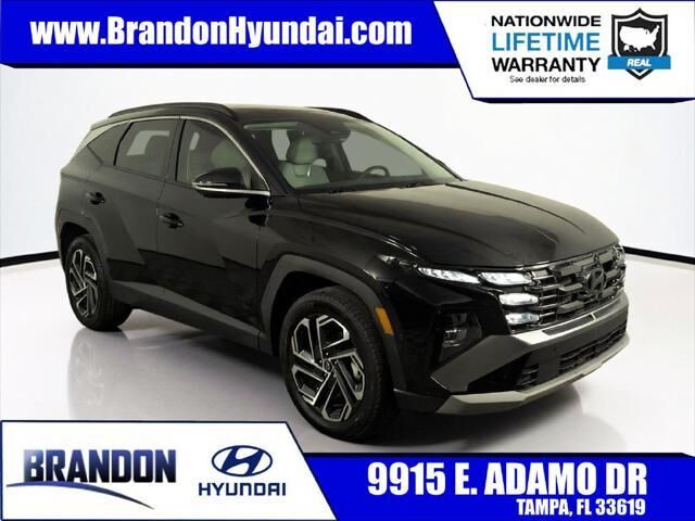 2025 Hyundai TUCSON Limited — photo 1 of 13