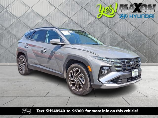 2025 Hyundai TUCSON Limited — photo 1 of 13