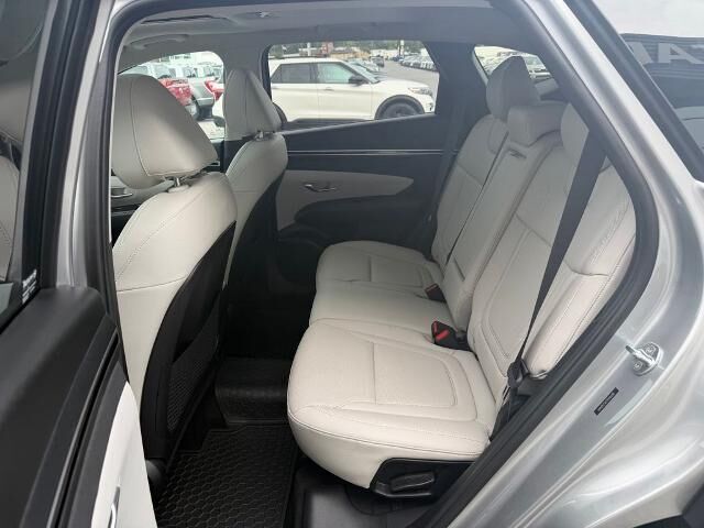 2023 Hyundai TUCSON SEL — photo 1 of 1