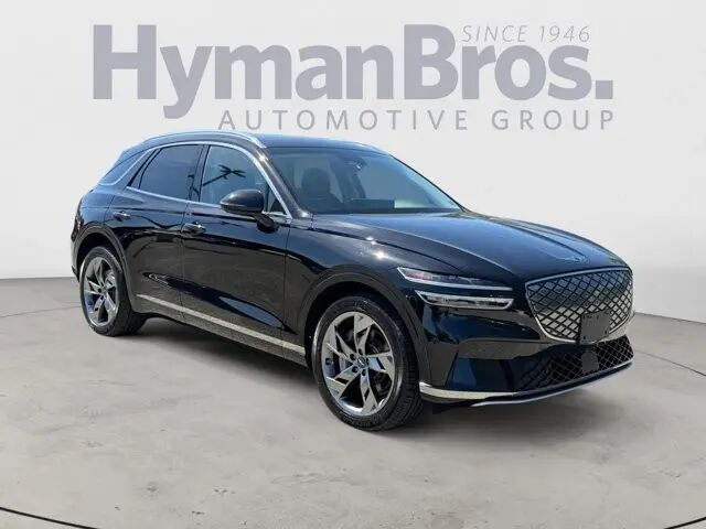 2023 Genesis Electrified GV70 Base