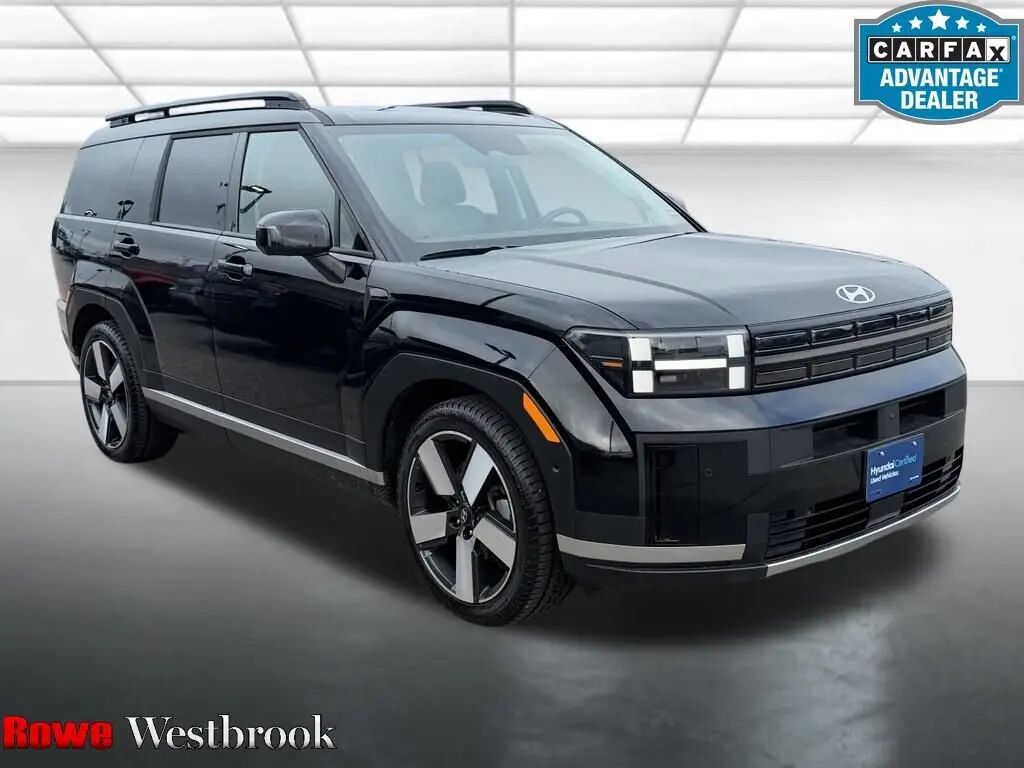2024 Hyundai SANTA FE Limited — photo 1 of 13