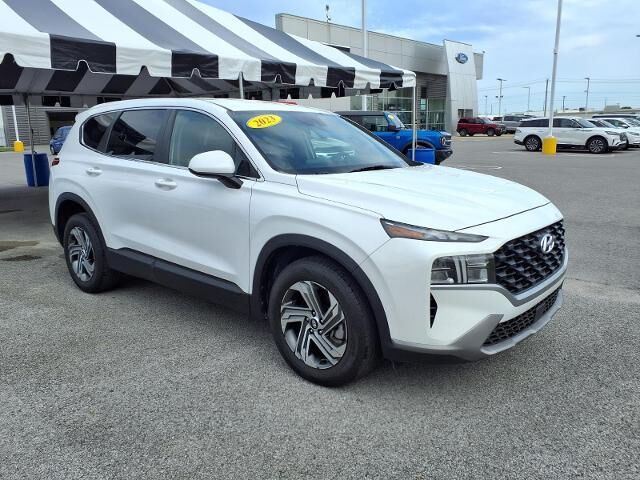 2023 Hyundai SANTA FE SE
