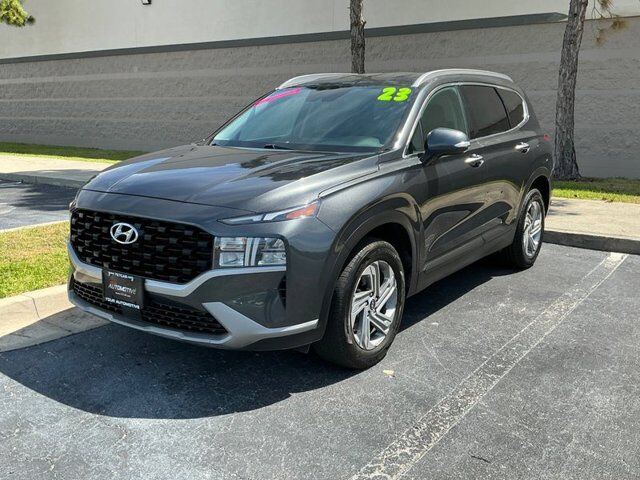 2023 Hyundai Santa Fe SEL — photo 1 of 1