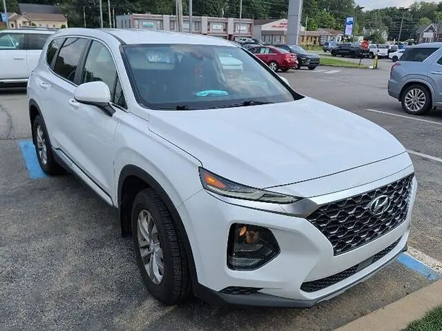 2020 Hyundai SANTA FE SE — photo 1 of 3