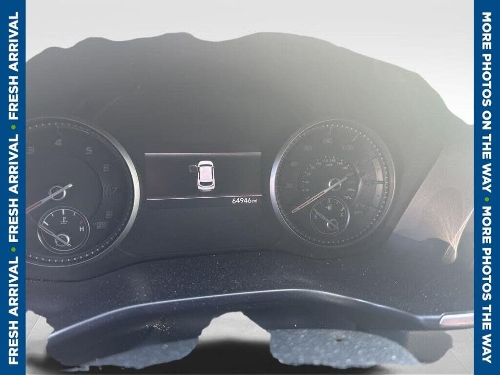 2023 Hyundai SANTA FE SEL — photo 1 of 14